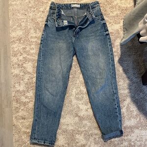 Bershka Women's Boyfriend Jeans in Blue